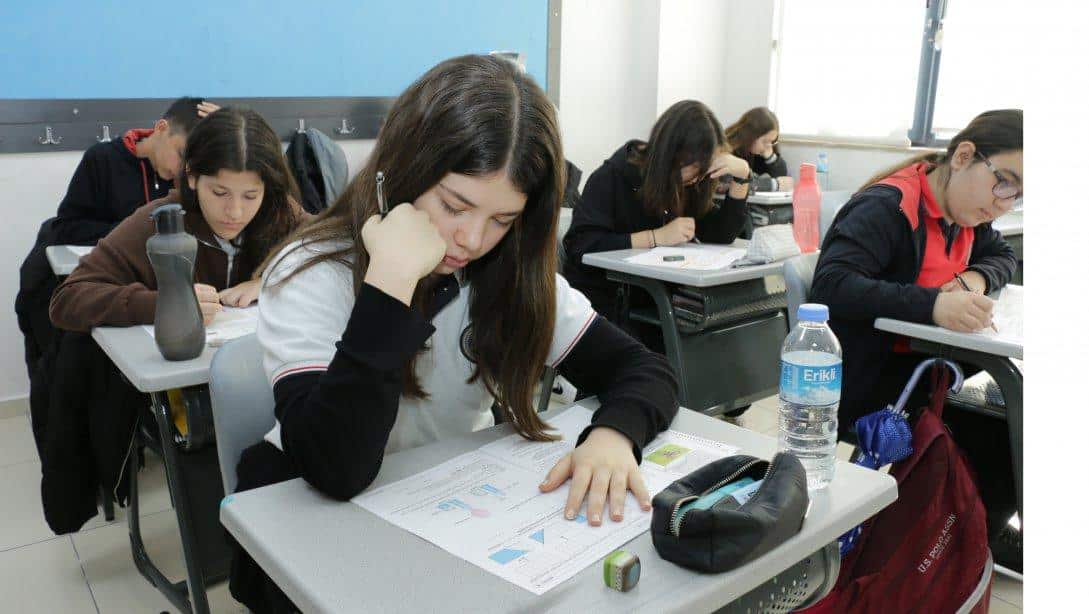 MUĞLA'DA 8. SINIF ÖĞRENCİLERİNE KAZANIM DEĞERLENDİRME UYGULAMASI YAPILDI