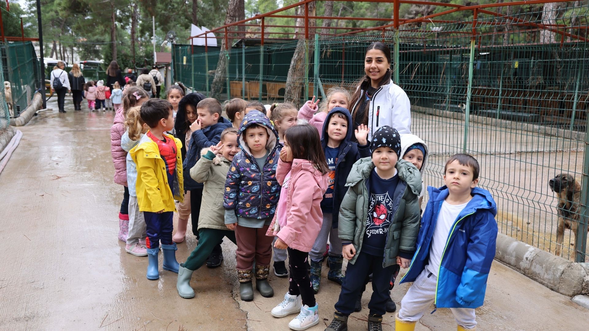 Kreş Öğrencilerinden Can Dostlara Ziyaret